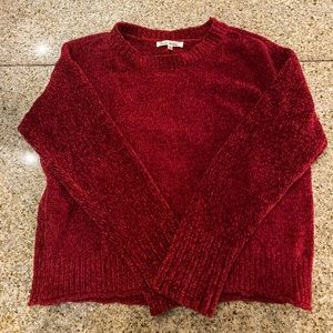 SOFT RED SWEATER